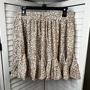 Cute Women's Skirt Perfect For Summer! Tan & White Shorts-Lined Sz‎ XXL (33")